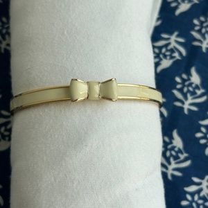 KATE SPADE • Take a Bow Bangle Stacking Layering Gold Bracelet